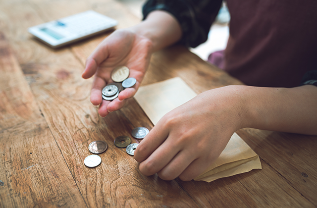 フランチャイズのマツエクサロン開業資金はいくらくらい?