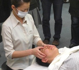 顔の反射区から全身に働きかける「フェイシャルリフレクソロジー」