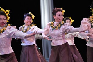 名古屋市栄フラダンス スタジオがついにオープン!買い物帰りに優雅にフラダンスしませんか?