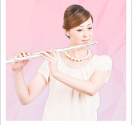 透明感のある高音は、まるで鳥のさえずり。気持ちも安らかになるフルートを、一緒にはじめませんか?