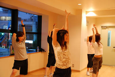 DANCE STUDIO BEASTAR