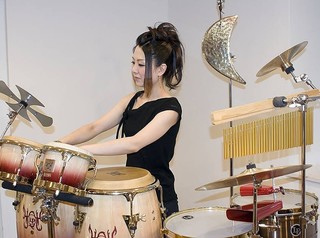 業界初!レベルに合わせて好きな曲の楽譜をカスタマイズ!新宿☆ライブ形式での発表会に出ることもできます