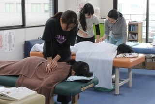 初心者からはじめて整体院を開業して成功できます!整体独立開業科