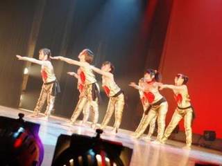 ダンススクール@立川、国立、昭島、日野市のジャズヒップホップ