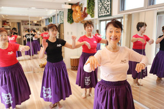 フラダンスで穏やかで楽しい毎日を♪四谷三丁目駅♪ダンスレッスン