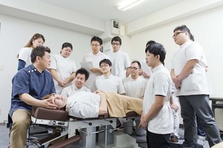 【カイロプラクティック・ベーシックコース】就職・転職希望者に『企業補助金』で最大75%OFF!